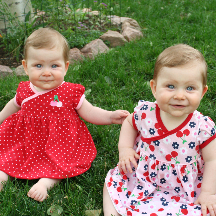 Annika and Karina - 10 months